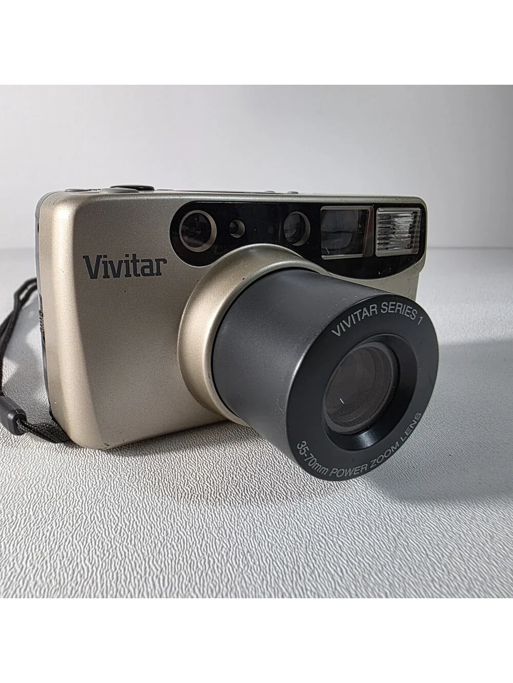 Vivitar camera has
